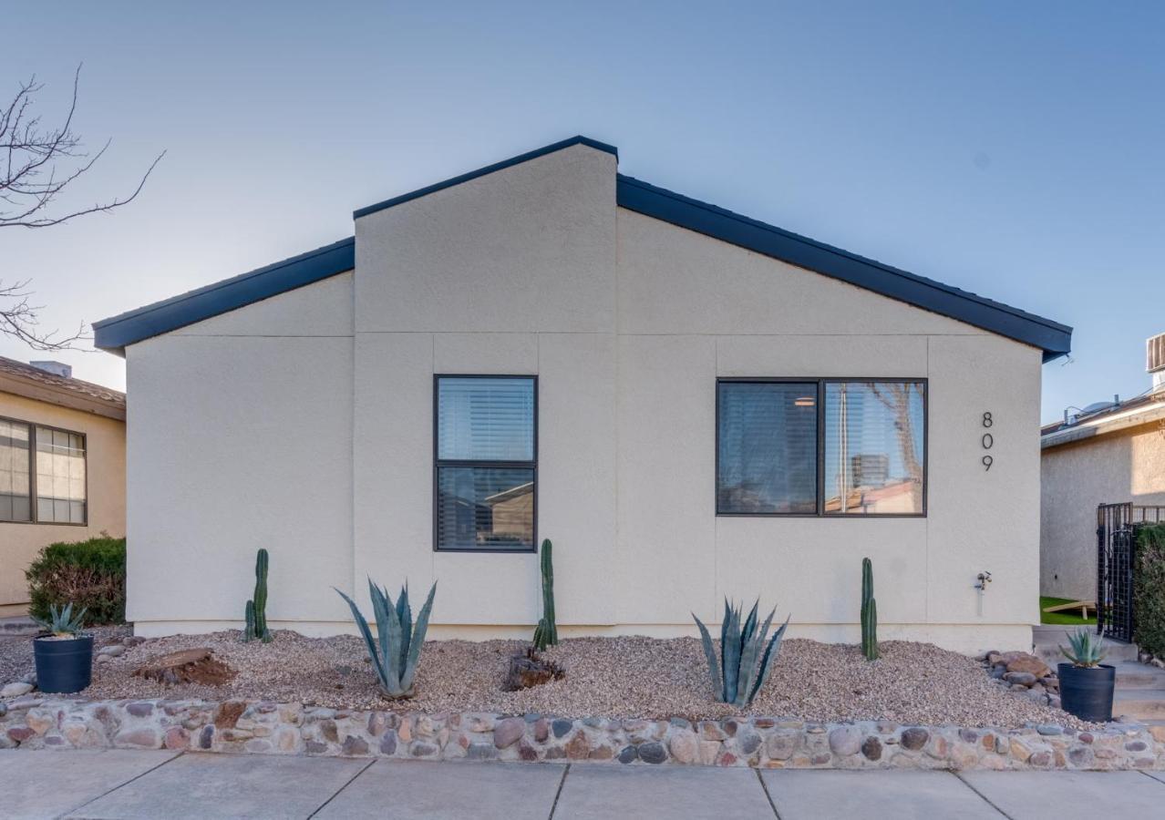 New! Modern • Family Friendly • The Desert Nest Сьерра-Виста Экстерьер фото